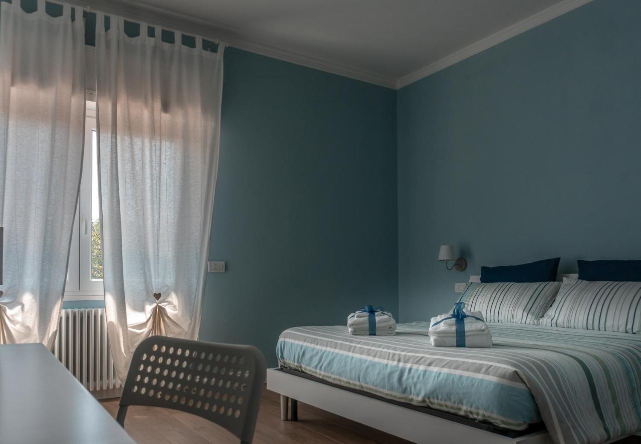 La Rosa Tra I Laghi B&B Мейна Екстериор снимка