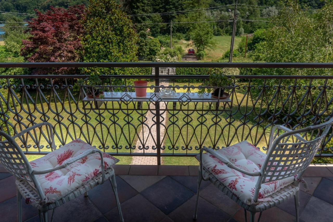 La Rosa Tra I Laghi B&B Мейна Екстериор снимка